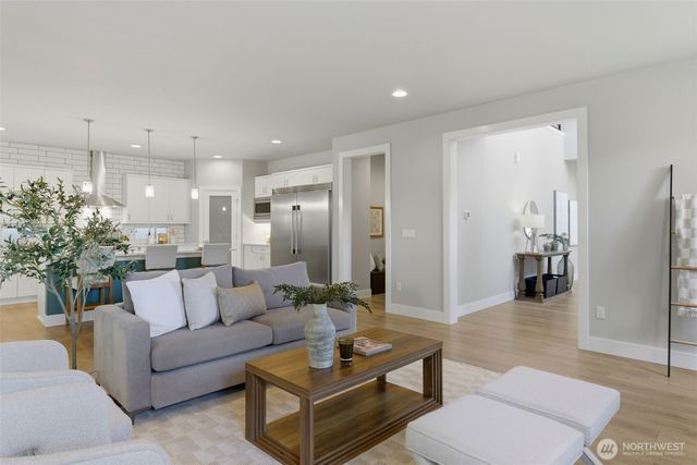 7204 Sinclair Avenue, Gig Harbor, WA 98335