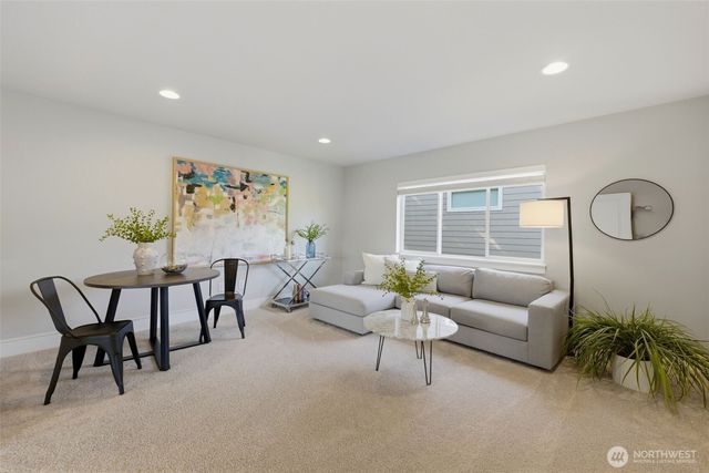 7204 Sinclair Avenue, Gig Harbor, WA 98335