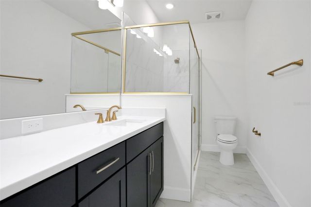 9015 ROTHMAN LANE, Lakewood Ranch, FL 34240