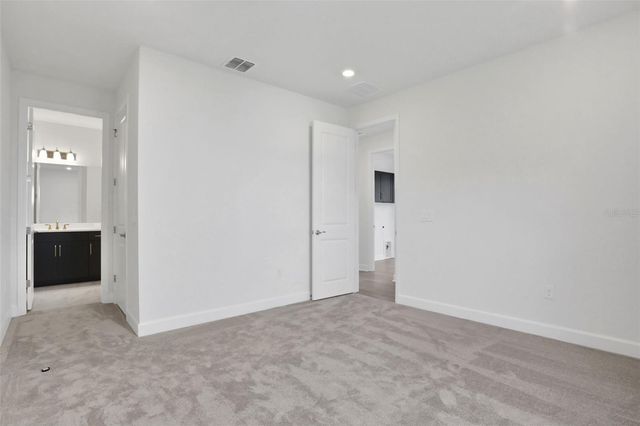 9015 ROTHMAN LANE, Lakewood Ranch, FL 34240