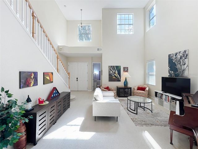 6573 HELMSLEY CIRCLE, Windermere, FL 34786