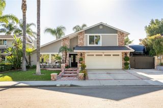 25823 Lochmoor, Valencia, CA 91355