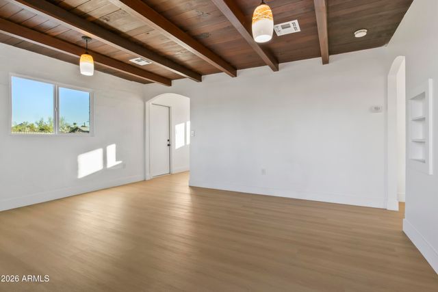 2621 N 14TH Street, Phoenix, AZ 85006
