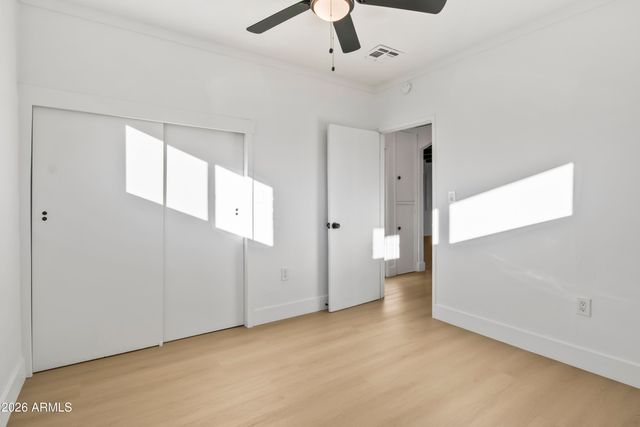 2621 N 14TH Street, Phoenix, AZ 85006