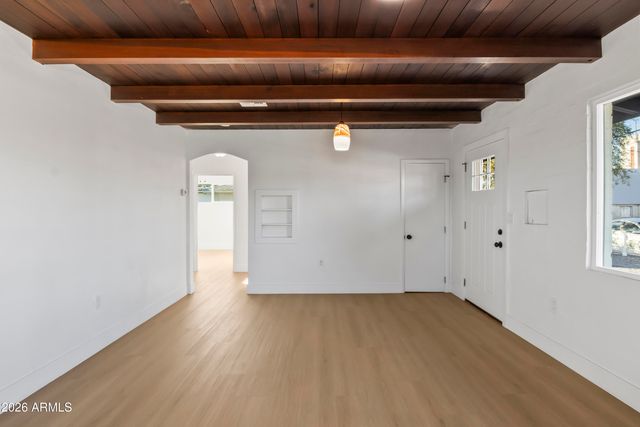 2621 N 14TH Street, Phoenix, AZ 85006