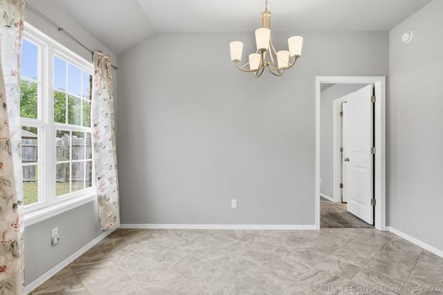 217 E Bryan Avenue, Sapulpa, OK 74066