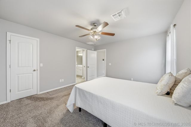 217 E Bryan Avenue, Sapulpa, OK 74066