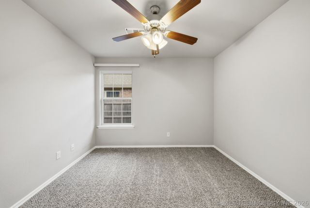 217 E Bryan Avenue, Sapulpa, OK 74066