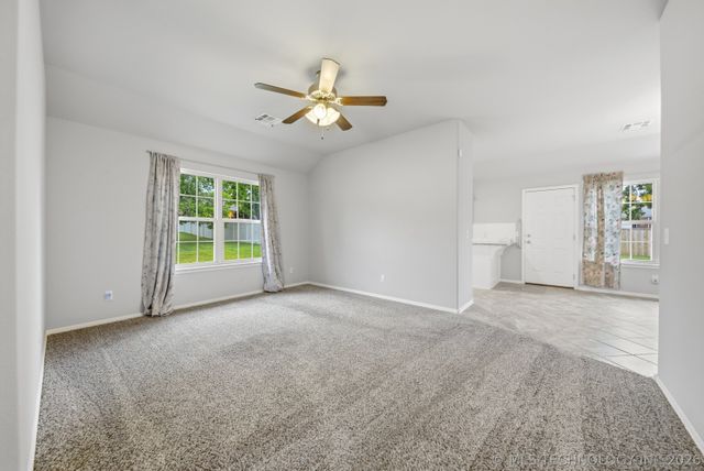 217 E Bryan Avenue, Sapulpa, OK 74066
