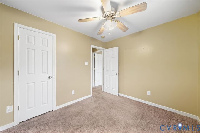 3207 Friars Walk Ln, Glen Allen, VA 23059