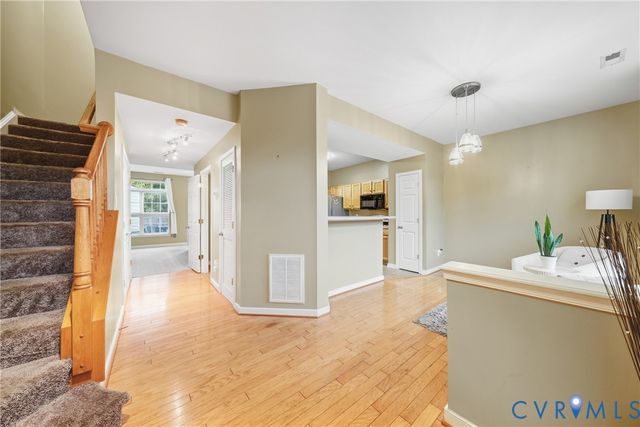 3207 Friars Walk Ln, Glen Allen, VA 23059