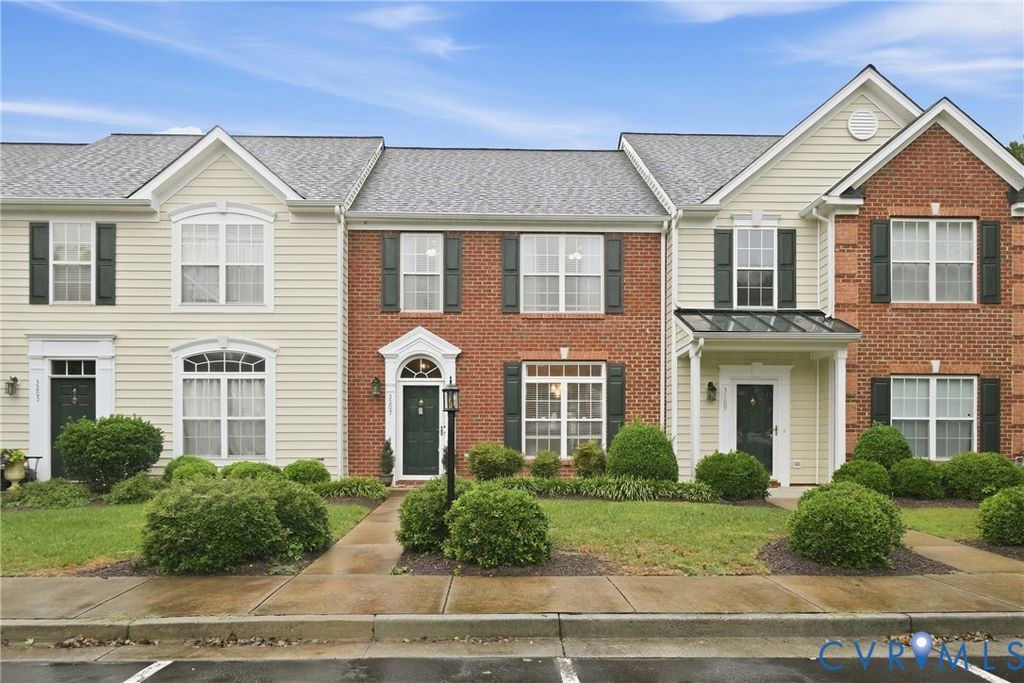 3207 Friars Walk Ln, Glen Allen, VA 23059