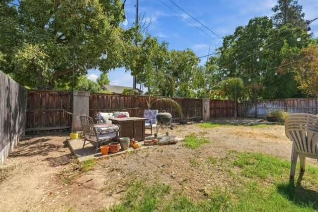 6664 N Wheeler Avenue, Fresno, CA 93722