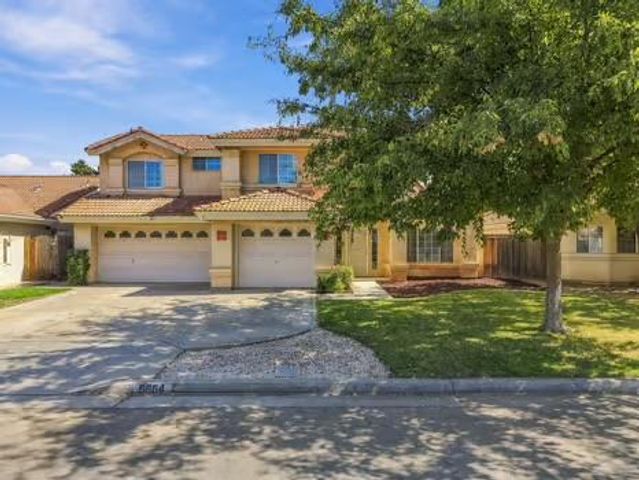 6664 N Wheeler Avenue, Fresno, CA 93722