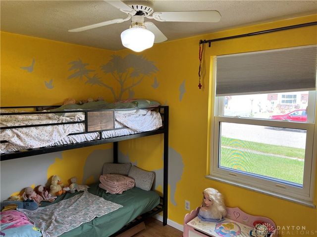 7711 Rothfield Drive, Huber Heights, OH 45424