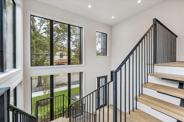 1606 Hazard Street, Houston, TX 77019