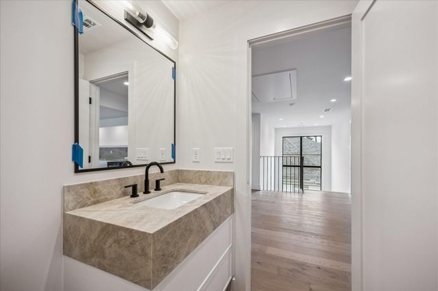 1606 Hazard Street, Houston, TX 77019