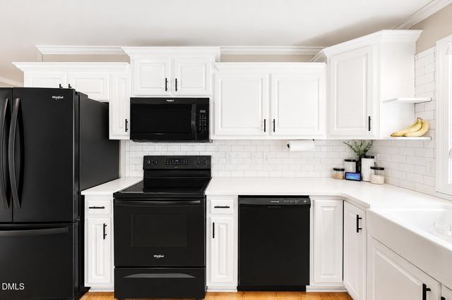 4594 Freedom Drive, Burlington, NC 27215