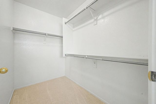 7464 W Potter Drive, Glendale, AZ 85308