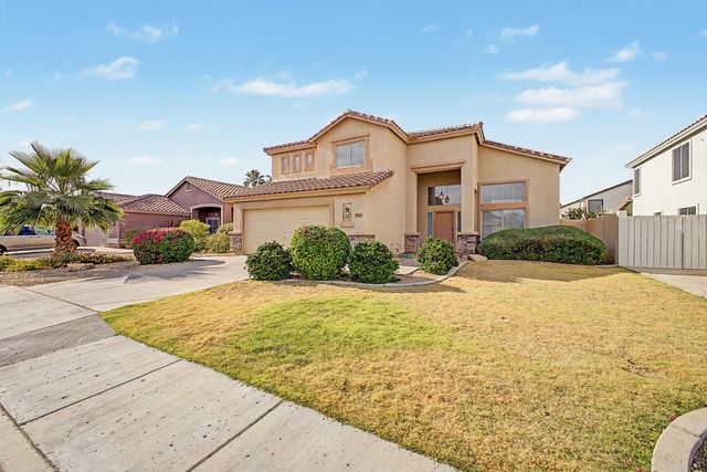 7464 W Potter Drive, Glendale, AZ 85308