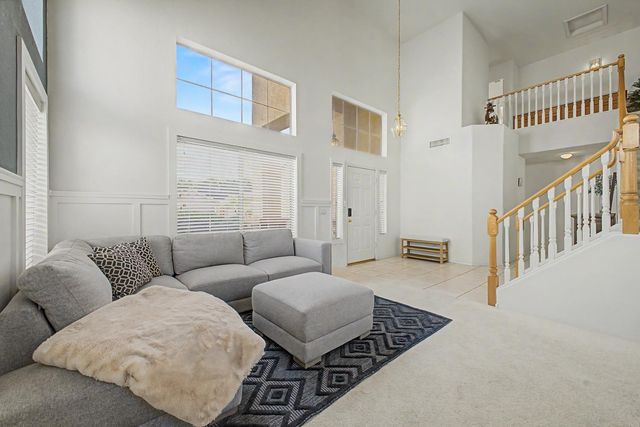 7464 W Potter Drive, Glendale, AZ 85308