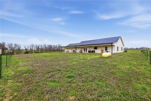 16731 Patton Road, Pea Ridge, AR 72751