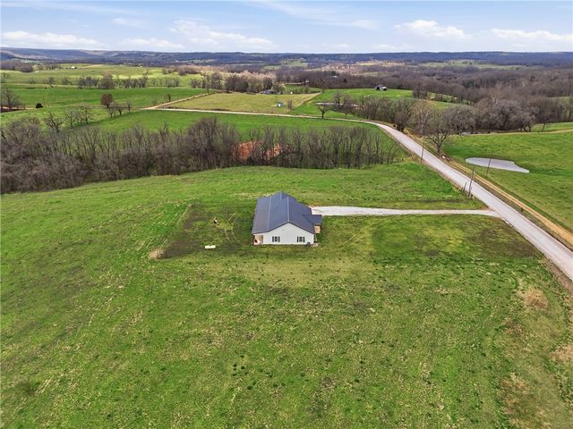 16731 Patton Road, Pea Ridge, AR 72751