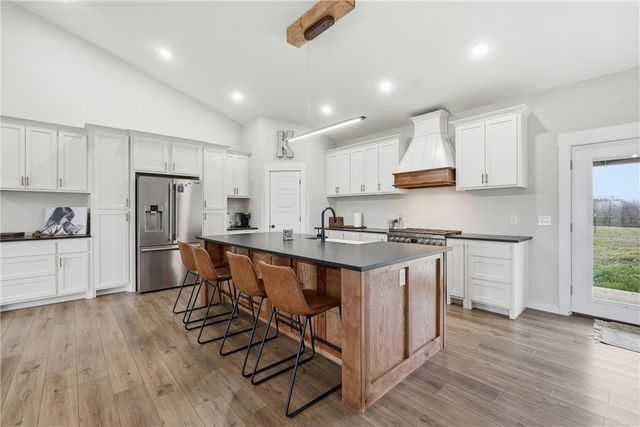 16731 Patton Road, Pea Ridge, AR 72751