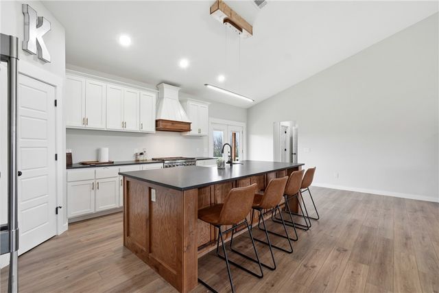 16731 Patton Road, Pea Ridge, AR 72751