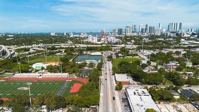 800 NW 36th St, Miami, FL 33127