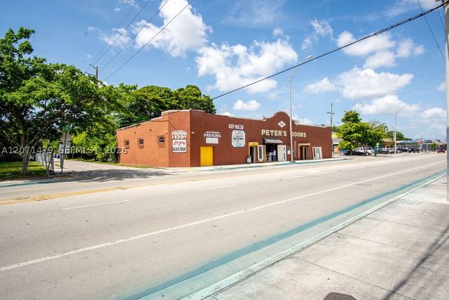 800 NW 36th St, Miami, FL 33127