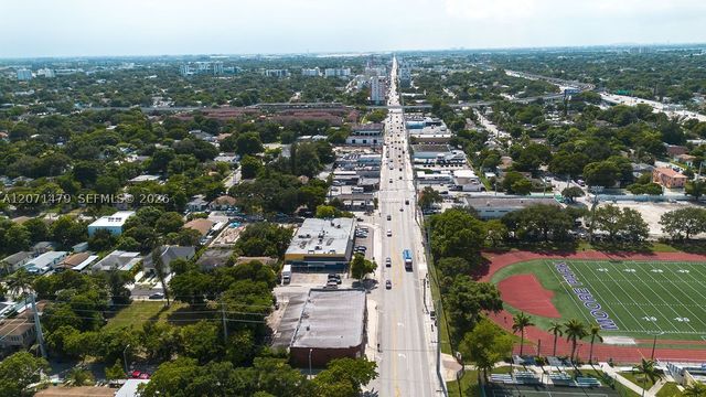 800 NW 36th St, Miami, FL 33127