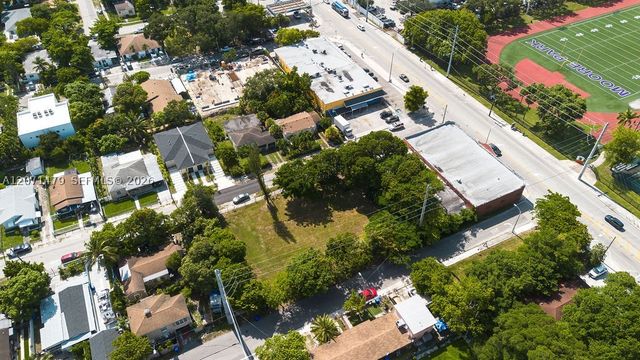 800 NW 36th St, Miami, FL 33127