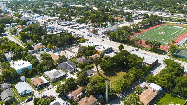 800 NW 36th St, Miami, FL 33127