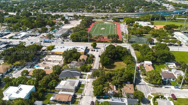 800 NW 36th St, Miami, FL 33127