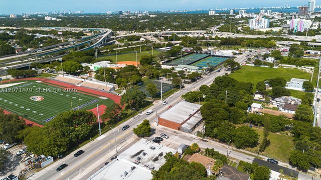 800 NW 36th St, Miami, FL 33127