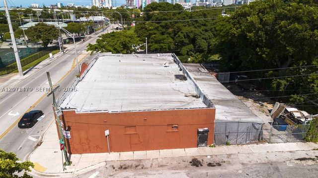 800 NW 36th St, Miami, FL 33127