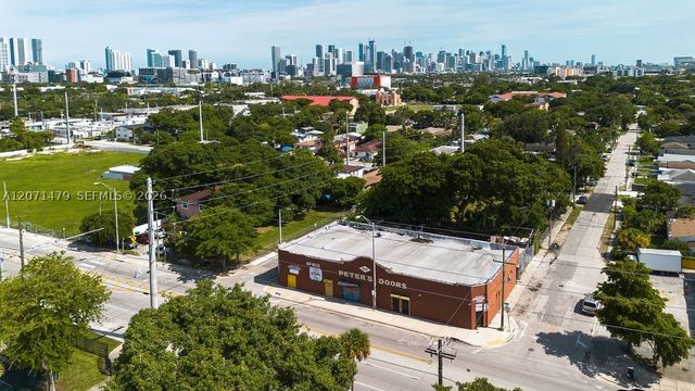 800 NW 36th St, Miami, FL 33127