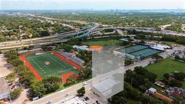 800 NW 36th St, Miami, FL 33127