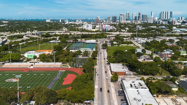 800 NW 36th St, Miami, FL 33127