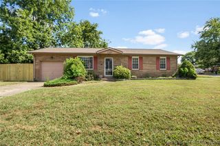 2320 Redwood Place, Clarksville, IN 47129