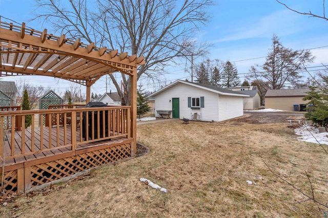 712 Lincoln St, Superior, WI 54880