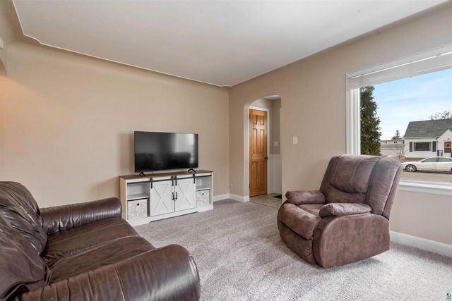 712 Lincoln St, Superior, WI 54880