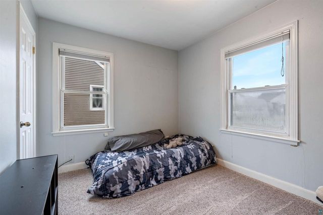 712 Lincoln St, Superior, WI 54880