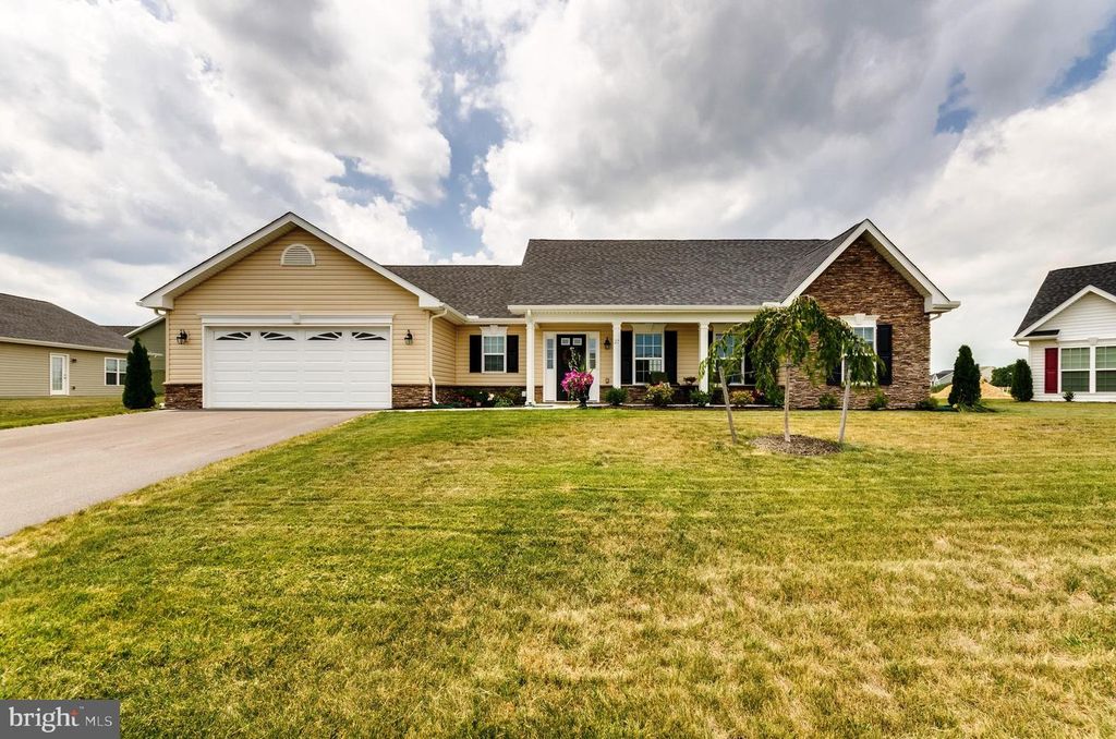 LOT 583 THOROUGHBRED TER, Martinsburg, WV 25404