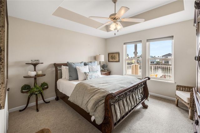 13737 Three Fathoms Bank Dr, Corpus Christi, TX 78418