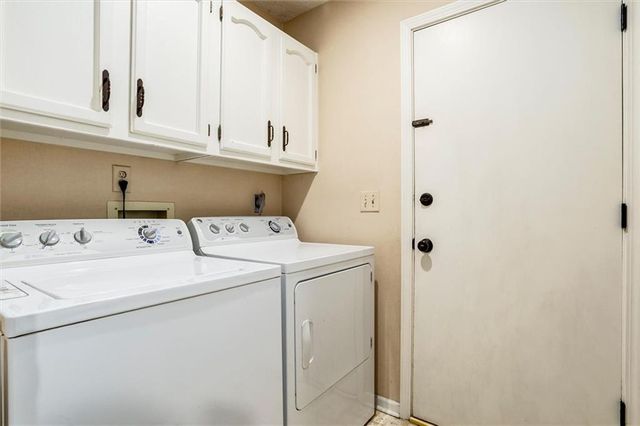 12502 W 81st Terrace, Lenexa, KS 66215