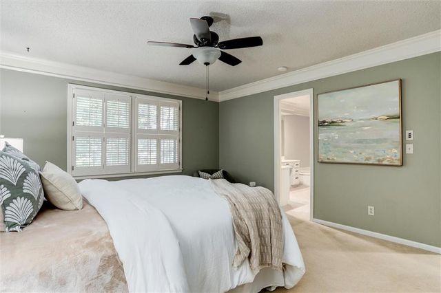 12502 W 81st Terrace, Lenexa, KS 66215