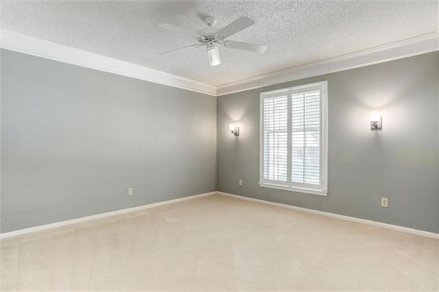 12502 W 81st Terrace, Lenexa, KS 66215