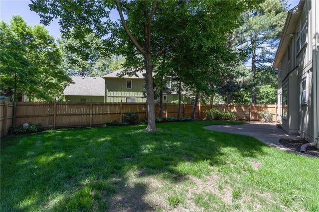 12502 W 81st Terrace, Lenexa, KS 66215